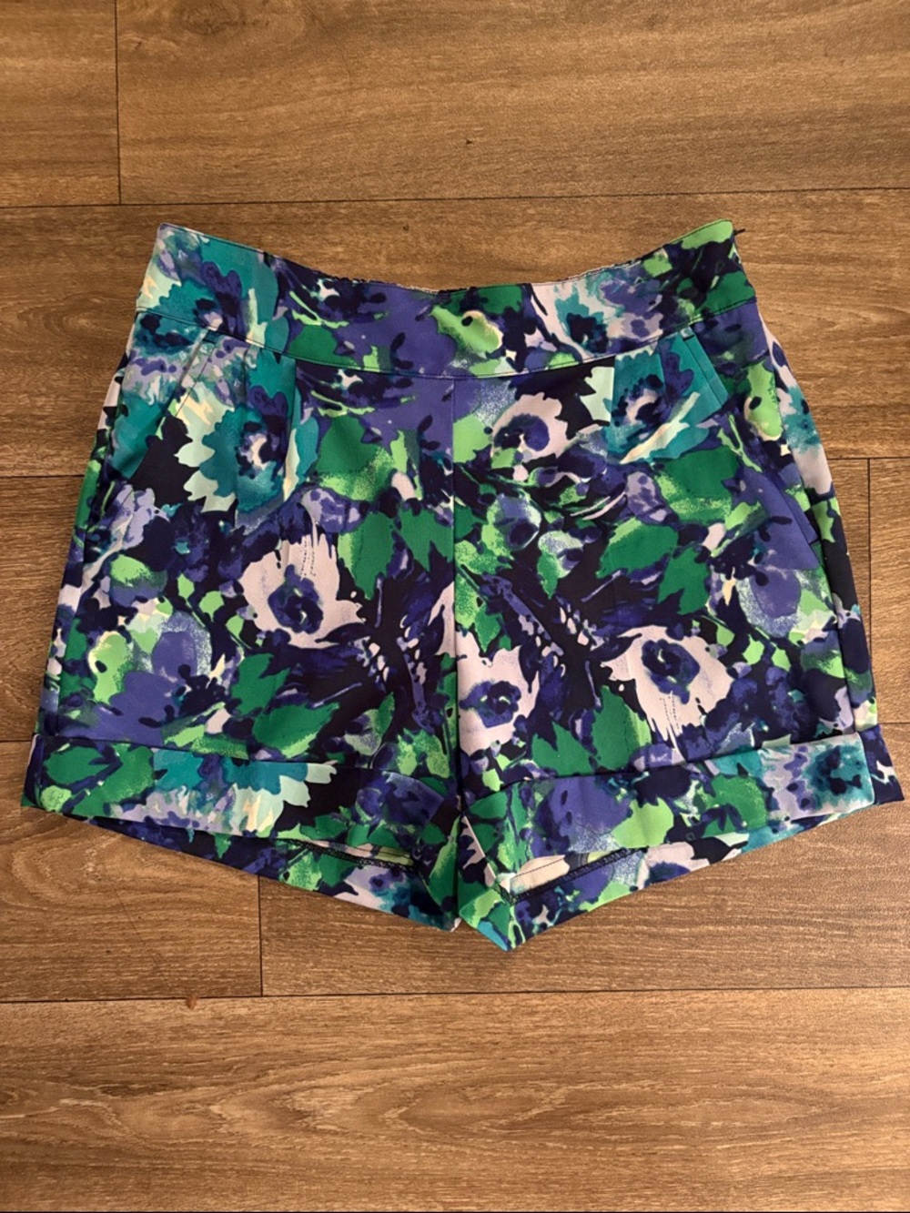 7th Avenue Suiting by New York & Company Floral Print Shorts - Blue & Green
